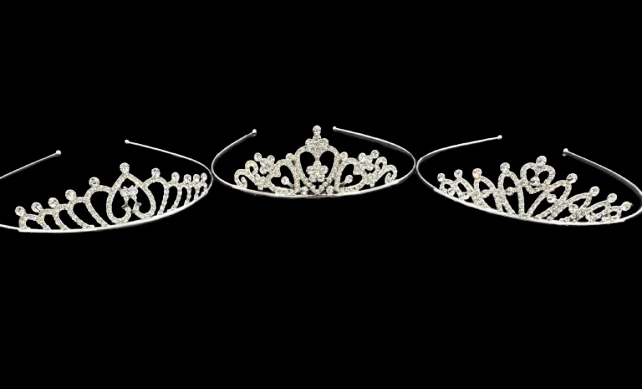 tiara diadema dorada con strass x1u (qt-ya)